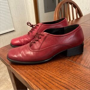 Easy Spirit Oxford Shoes Women’s 7.5B/2A Low Heel Lace-up Leather READ DESC…